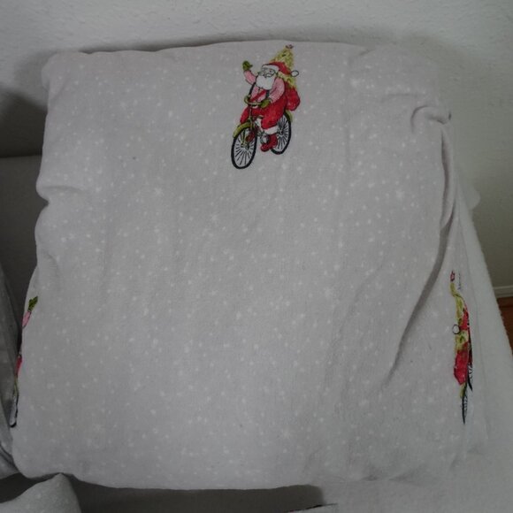 Threshold Flannel Christmas Sheets 4 pc Set King Santa on Bike Soft Warm Holiday - Picture 5 of 9